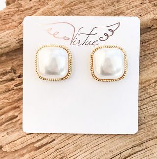 Square Puff Pearl Earrings