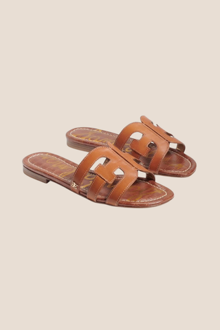 Bay Sandal in Saddle