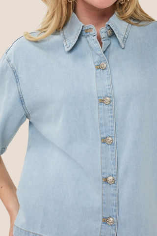 Short-sleeve Light Denim Blouse